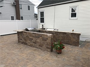 Nicolock Verona Golden Brown Cambridge Old English Sahara Chestnut Custom Bar BBQ Granite Top Patio Ledgestone Stone Ridge Outdoor Living